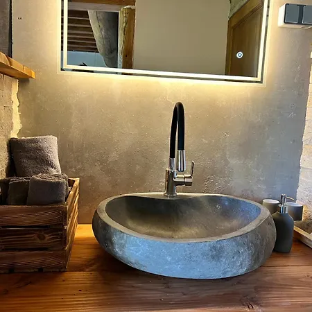 住宿加早餐酒店 Les Magnels 瓦勒罗盖